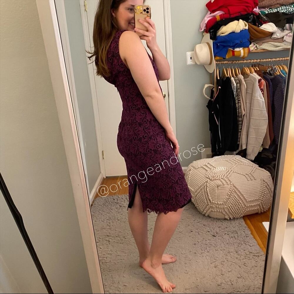 Alice + Olivia Purple Black Lace Floral Intricate V Neck MIDI Gown Dress Event 6 - Picture 6 of 16